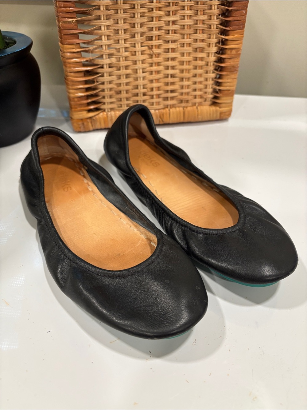 Tieks Leather The Ballerina Flats in Black